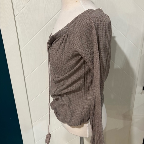 Wishlight Small Off Shoulder Waffle Knit Top with Tassels - Picture 2 of 4